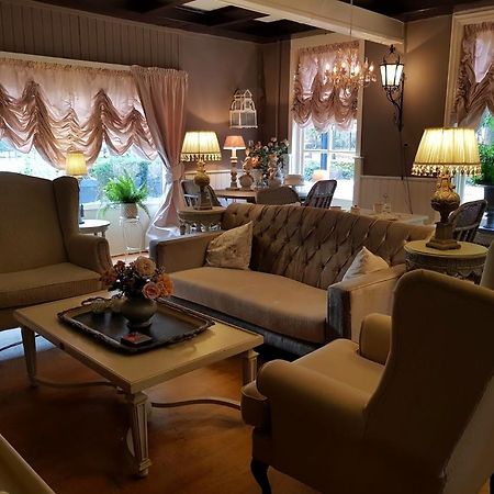 B&B Villa De Thee Tuin Bellingwolde ภายนอก รูปภาพ