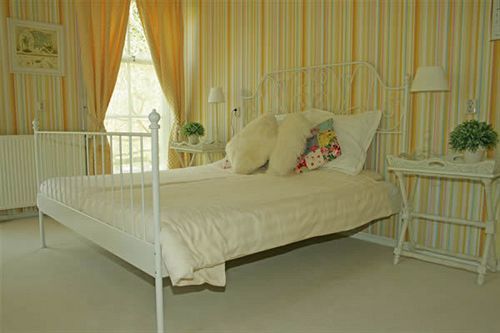 B&B Villa De Thee Tuin Bellingwolde ภายนอก รูปภาพ