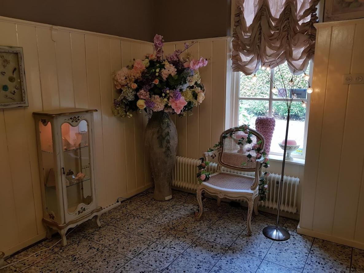 B&B Villa De Thee Tuin Bellingwolde ภายนอก รูปภาพ
